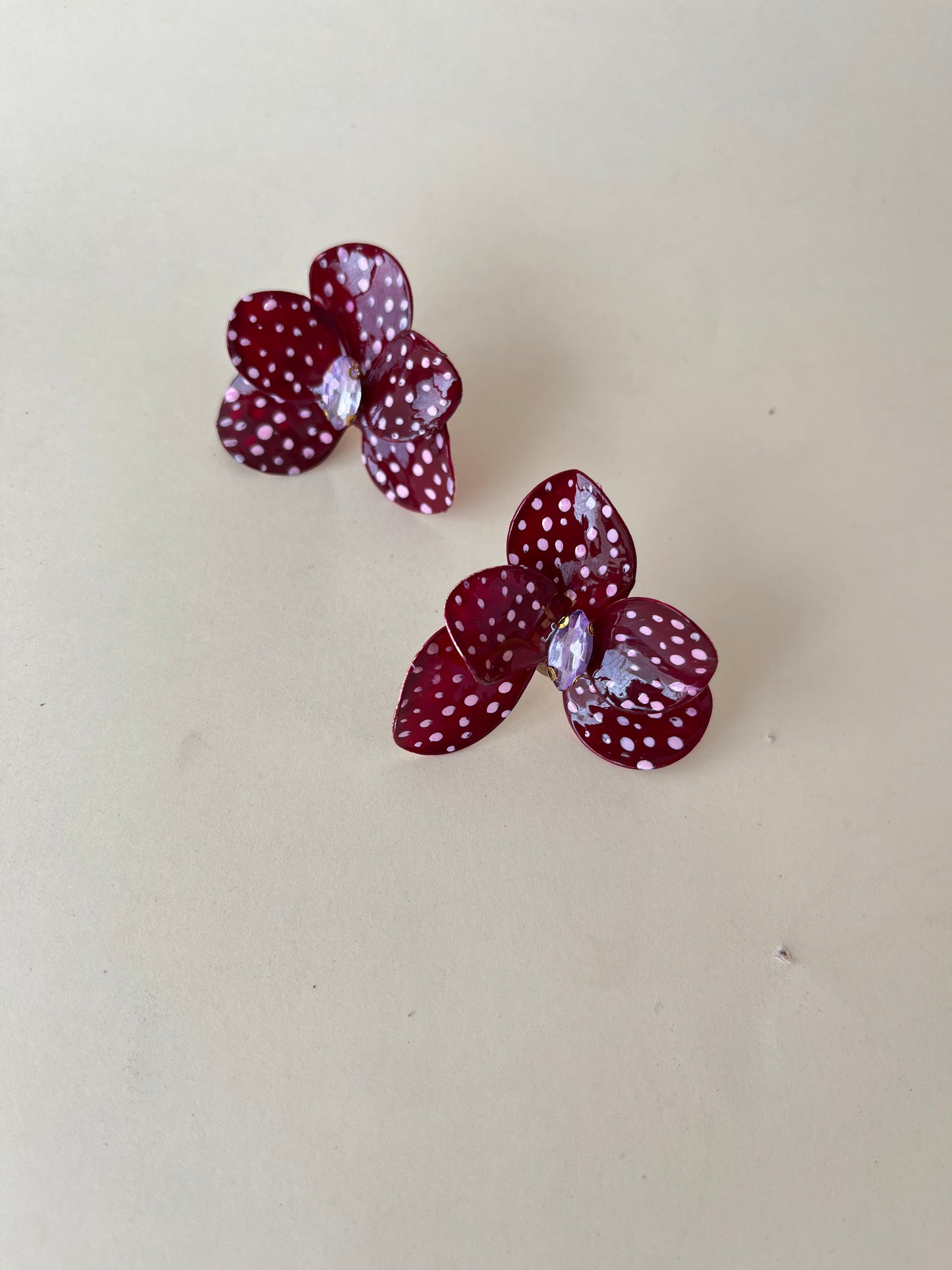 Orchid Dot Burgundy